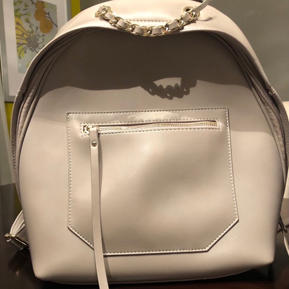 BEAUTIFUL TOWN SHOES LEATHER BACKPACK PURSE